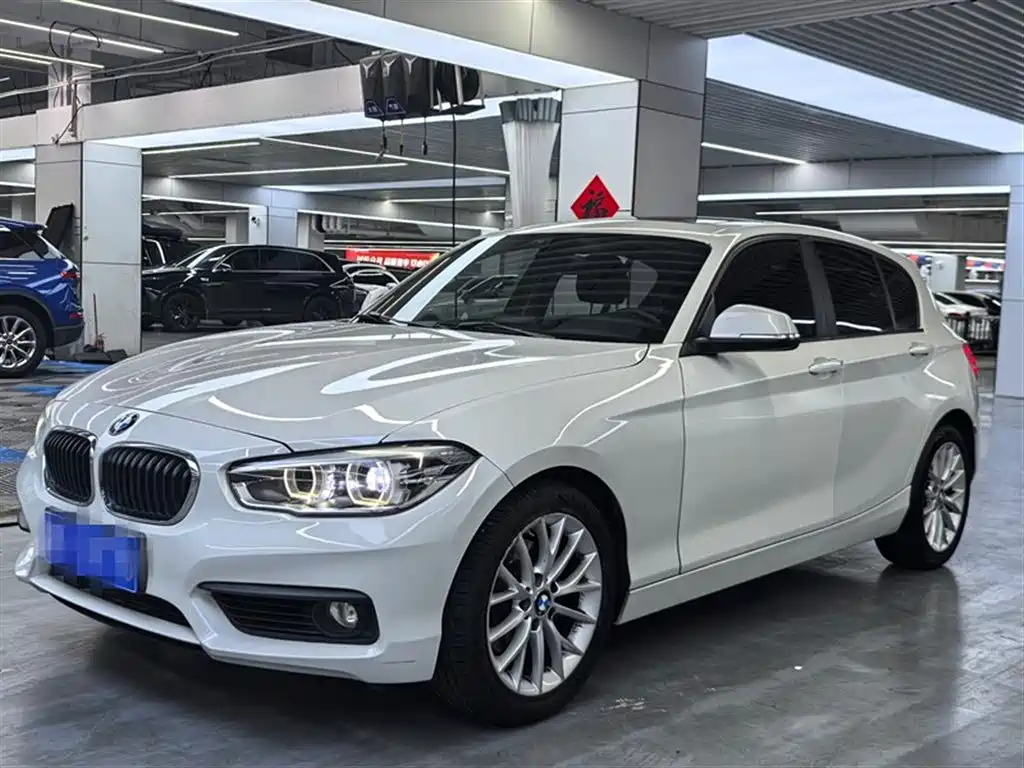 BMW 1 Series 2016 — фото 1