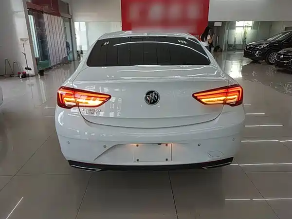 Buick Regal 2022