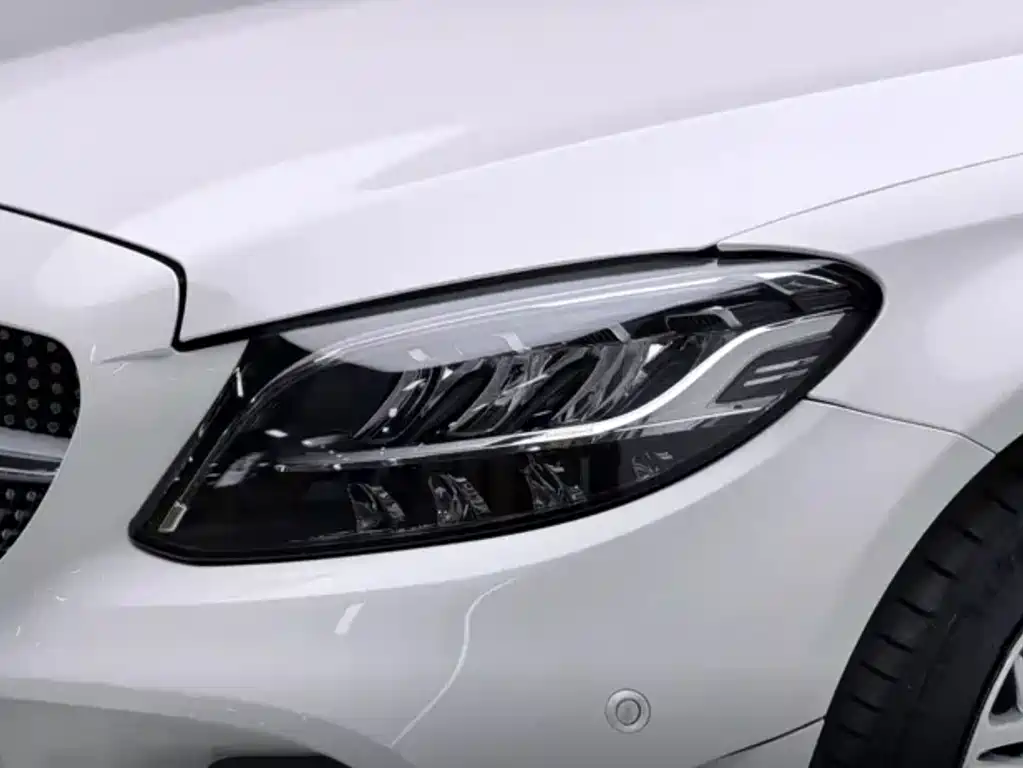 Mercedes-Benz C-Class 2021 — фото 16