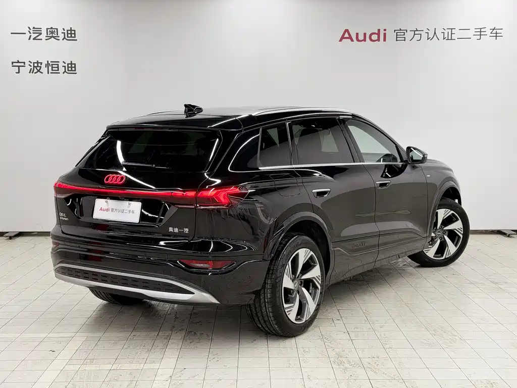 Audi Q6L e-tron 2026 — фото 5