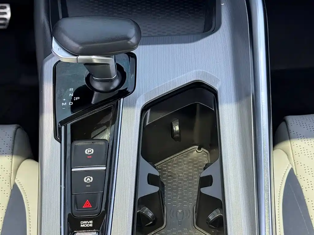 Geely Xingrui 2021 — фото 30