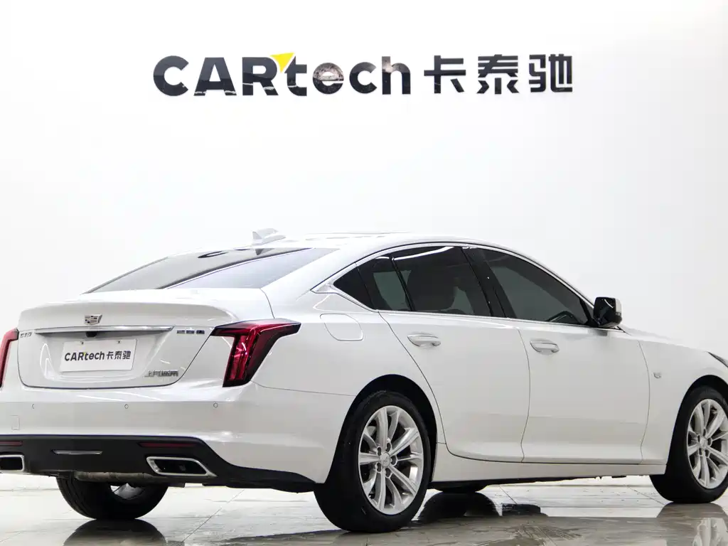 Cadillac CT5 2024 — фото 2