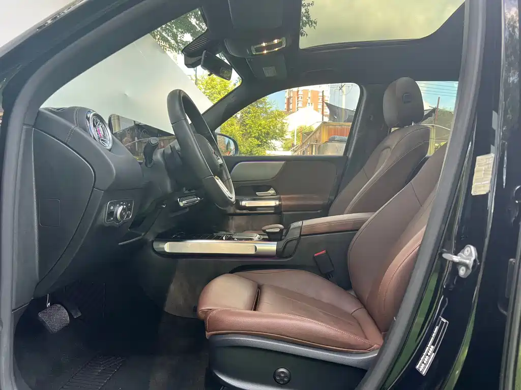Mercedes-Benz GLB 2020