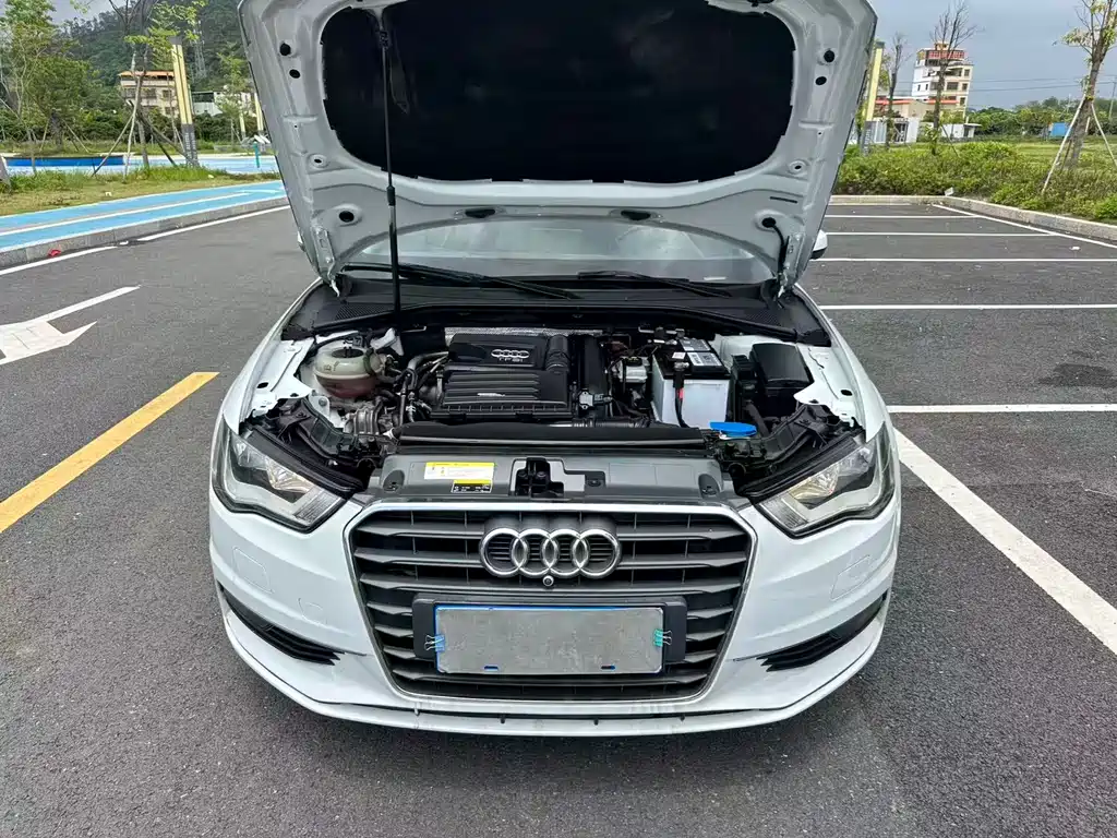 Audi A3 2017 — фото 17