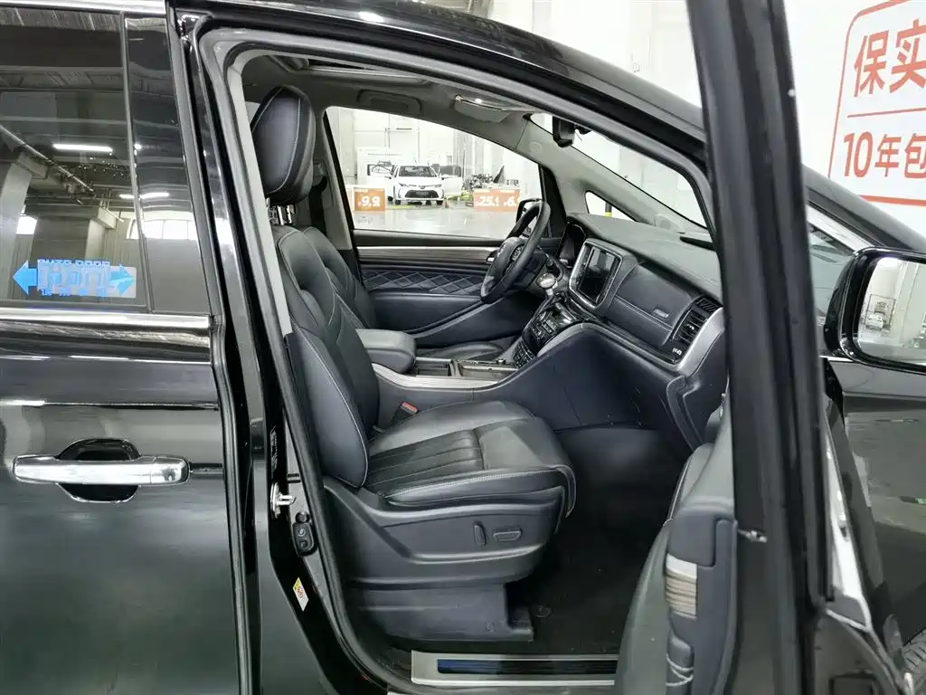 GAC Motor Trumpchi M8 2020 — фото 23