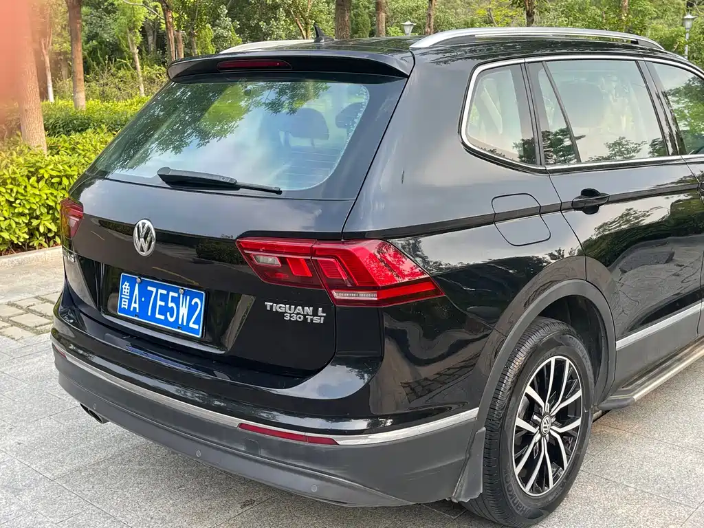Volkswagen Tiguan L 2019 — фото 9