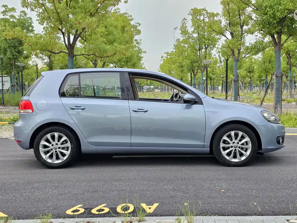Volkswagen Golf 2011