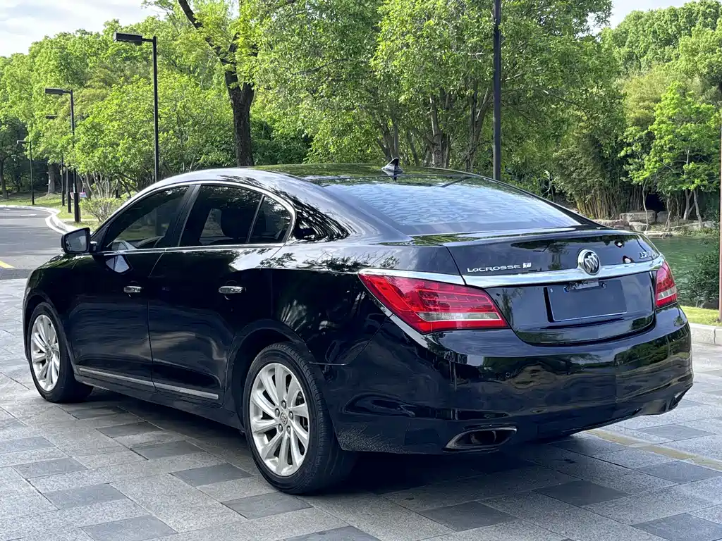 Buick LaCrosse 2013 — фото 9