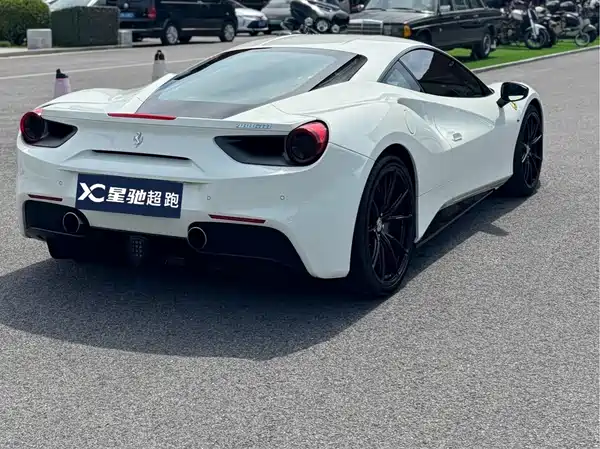 Ferrari 488 2017