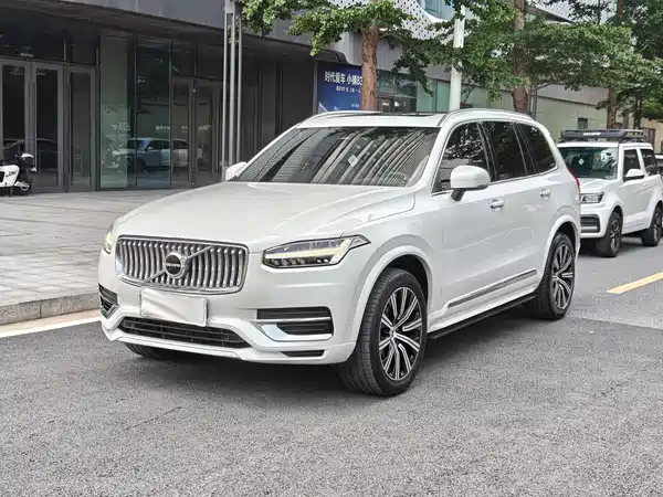 Volvo XC90 2023