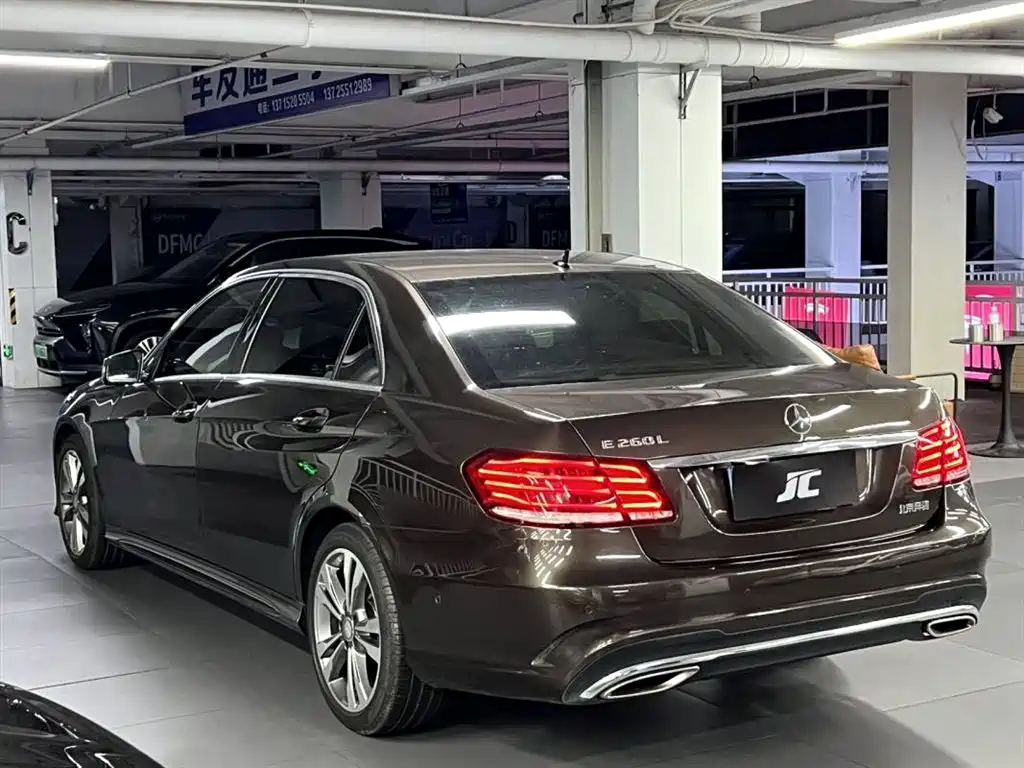Mercedes-Benz E-Class 2015 — фото 3