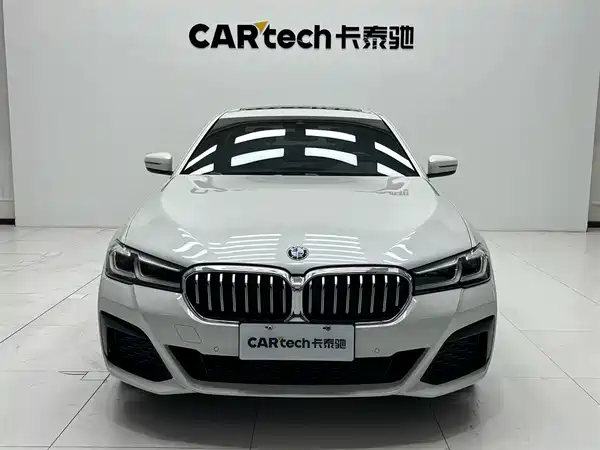 BMW 5 Series 2021