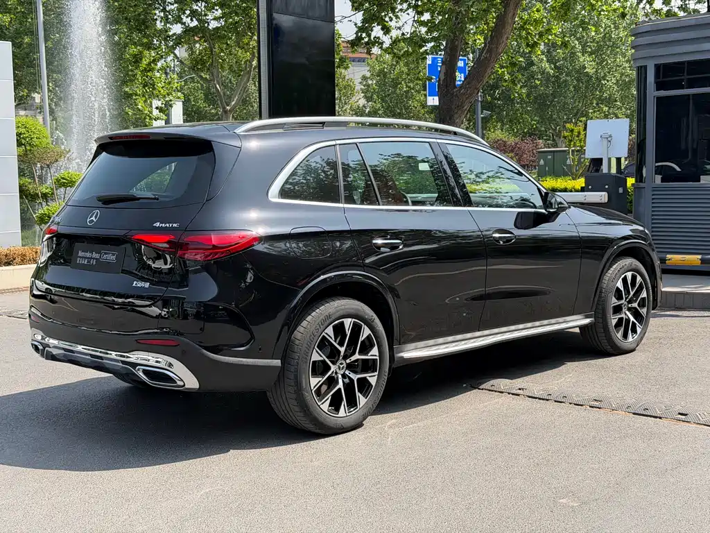 Mercedes-Benz GLC EV 2025 — фото 6