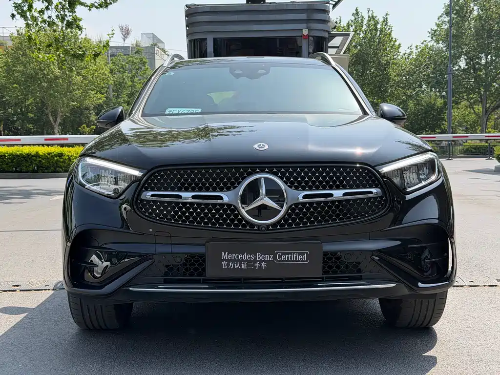 Mercedes-Benz GLC EV 2025 — фото 4
