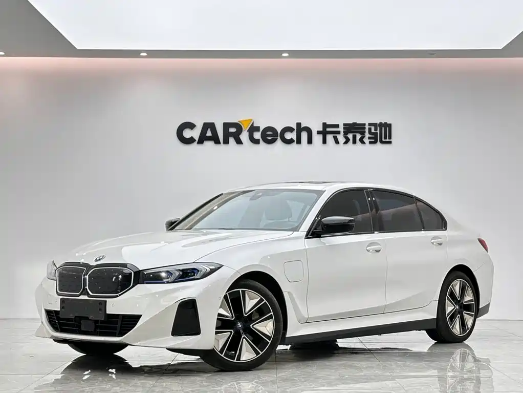BMW i3 2023 — фото 1