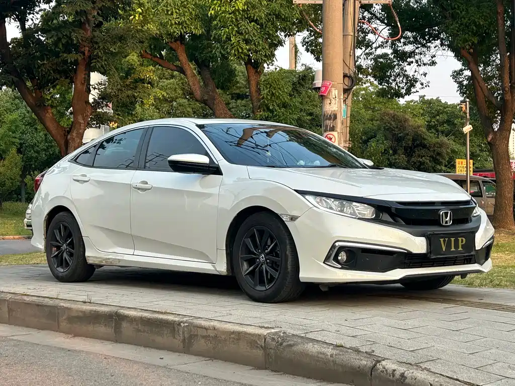 Honda Civic 2020 — фото 3