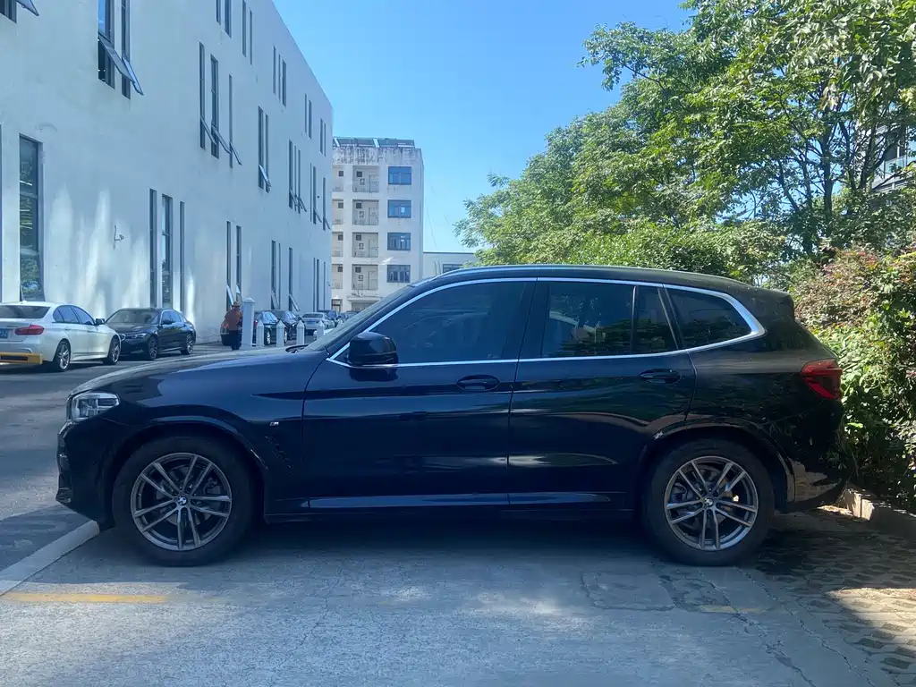 BMW X3 2021
