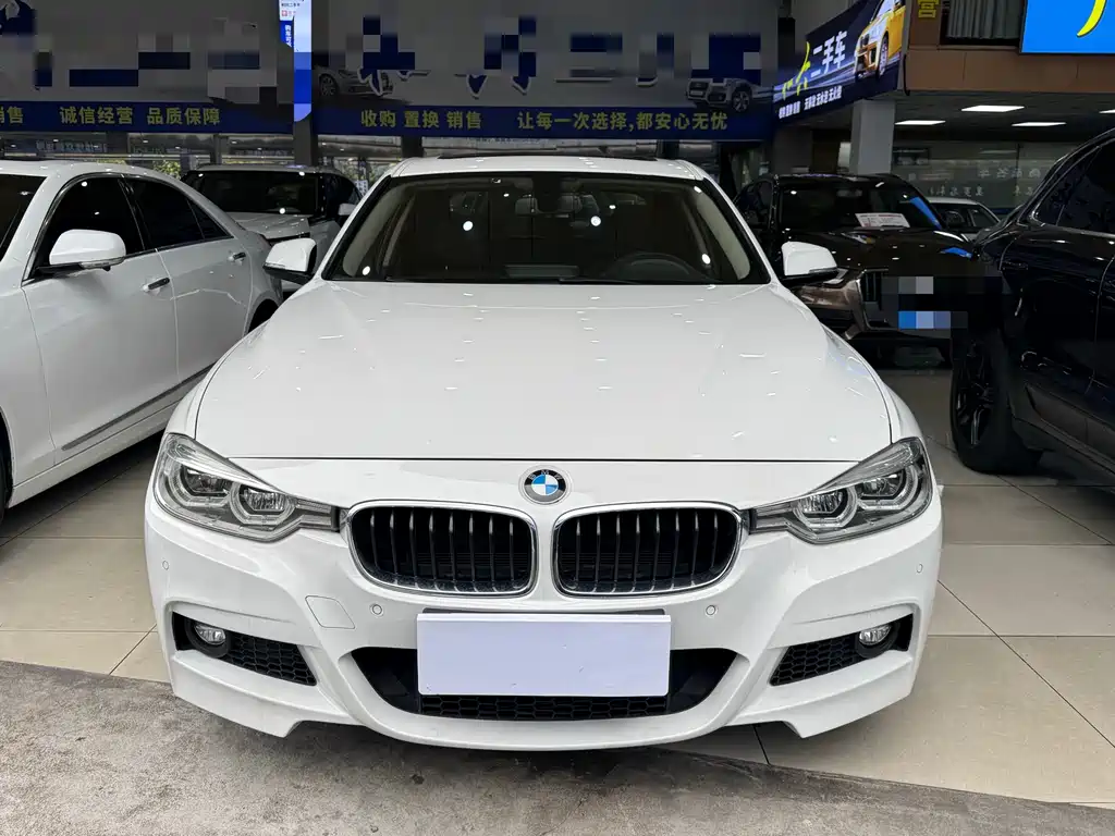 BMW 3 Series 2018 — фото 2