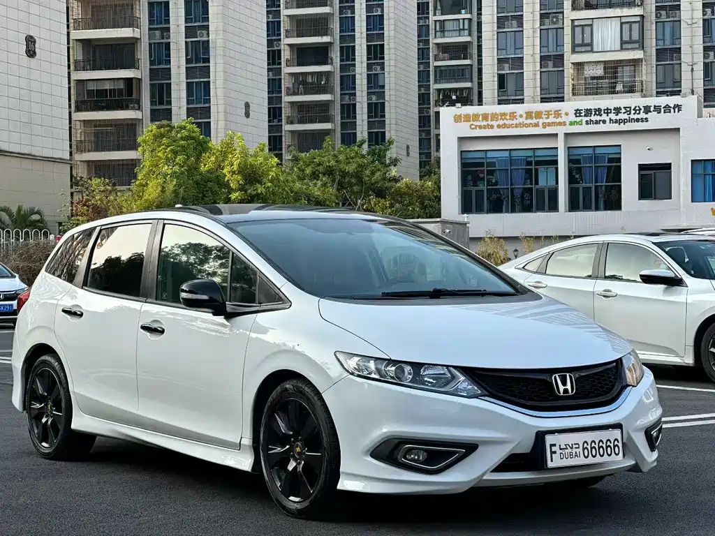 Honda Jade 2014 — фото 3
