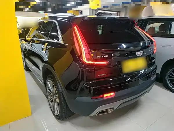 Cadillac XT4 2021