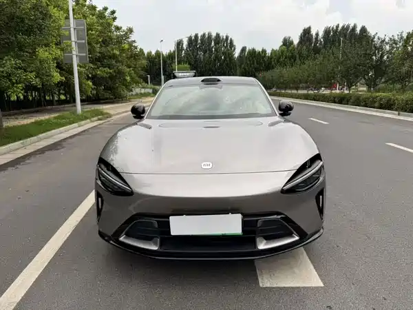 Xiaomi YU7 2025