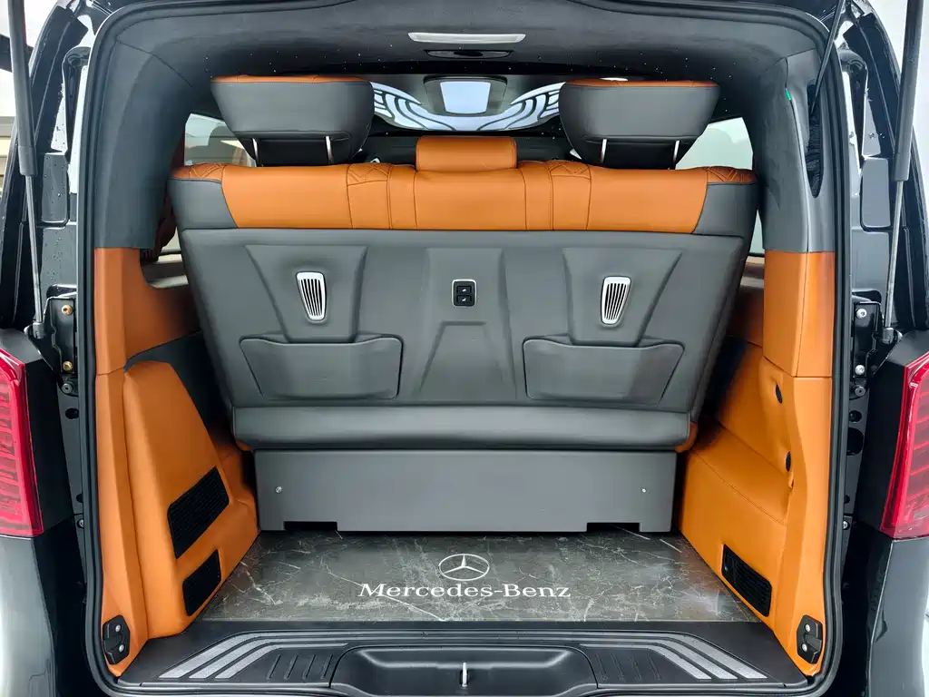 Mercedes-Benz Vito 2023 — фото 25