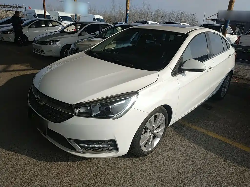 Chery Arrizo 5 2016