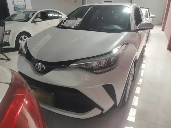 Toyota C-HR 2023