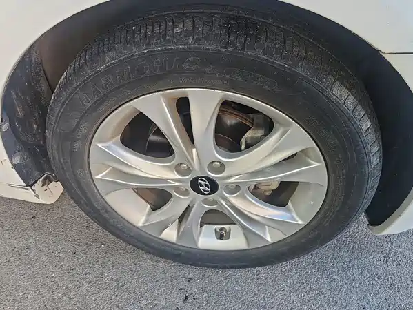 Hyundai Sonata 2012