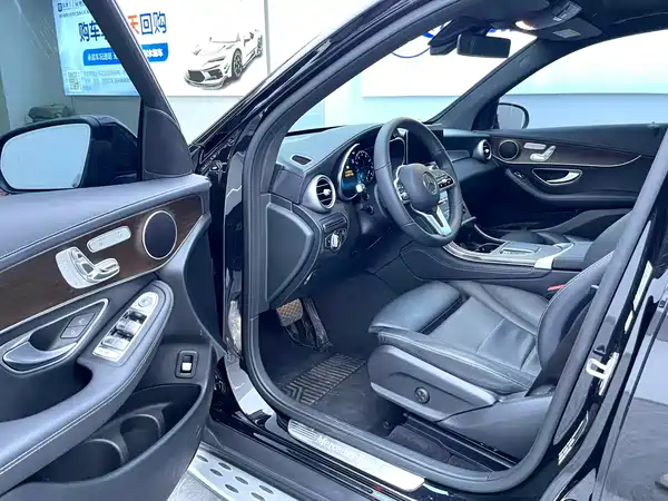 Mercedes-Benz GLC 2022