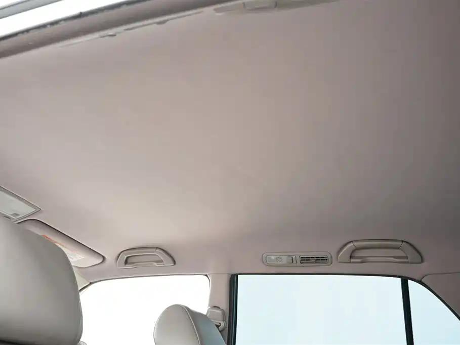 Toyota Crown 1998 — фото 15