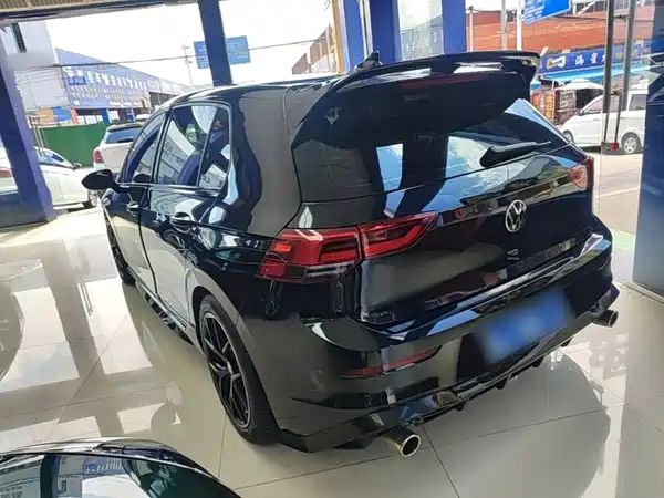 Volkswagen Golf 2023