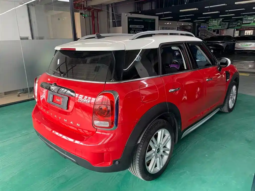 MINI Countryman 2019 — фото 13