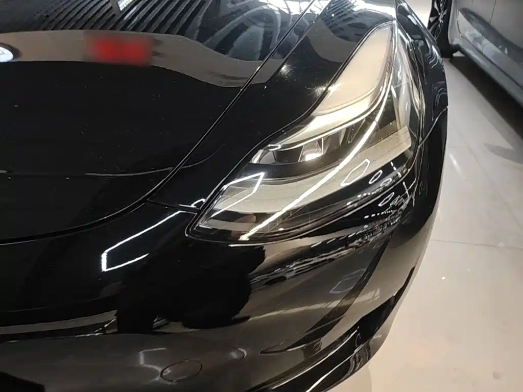 Tesla Model 3 2021 — фото 24