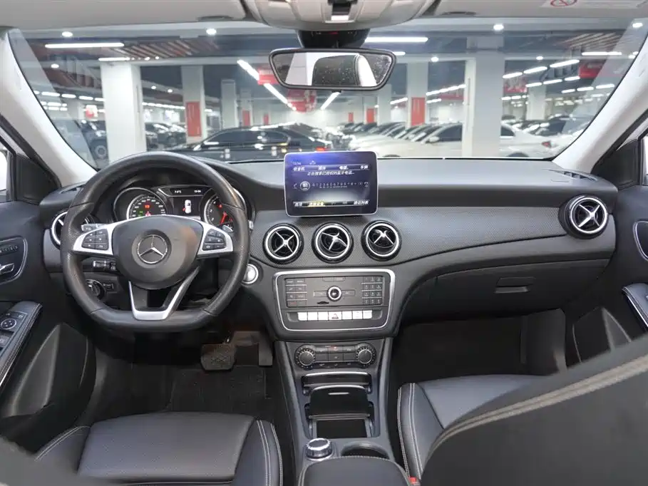 Mercedes-Benz GLA 2020 — фото 7