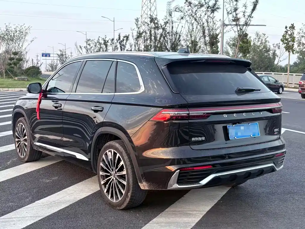 Geely Xingyue L 2024 — фото 6