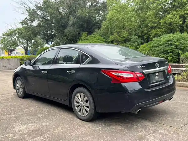 Nissan Teana 2018
