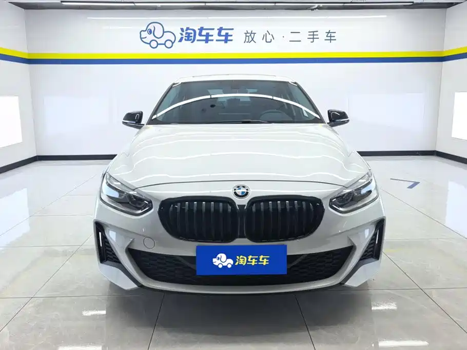 BMW 1 Series 2022