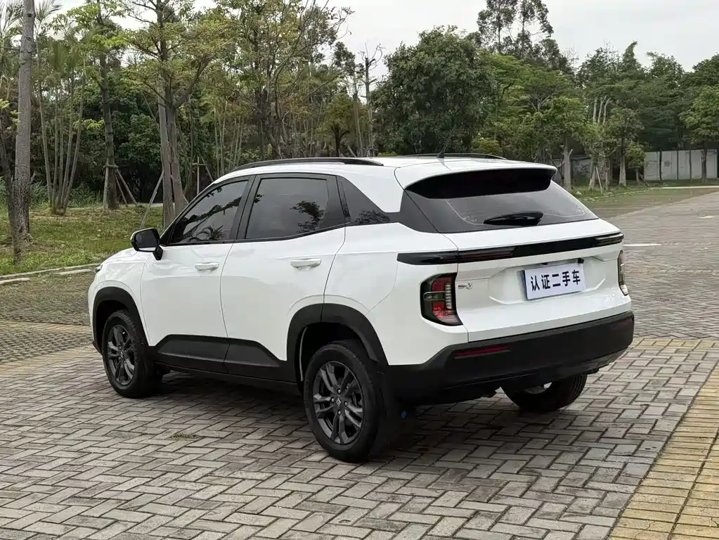Baojun RS-3 2021 — фото 10