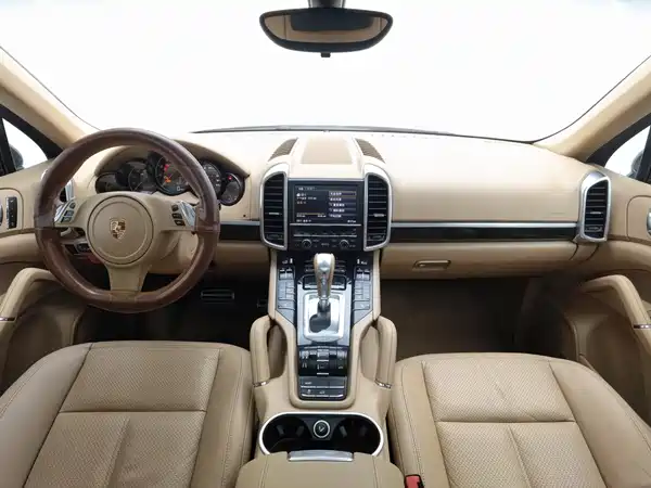 Porsche Cayenne 2013