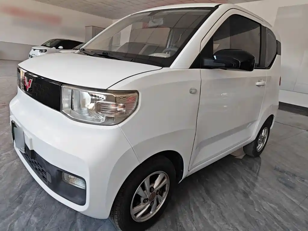 Wuling MINIEV 2020 — фото 2