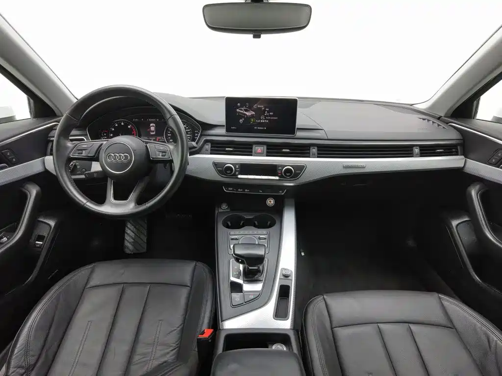 Audi A4L 2017