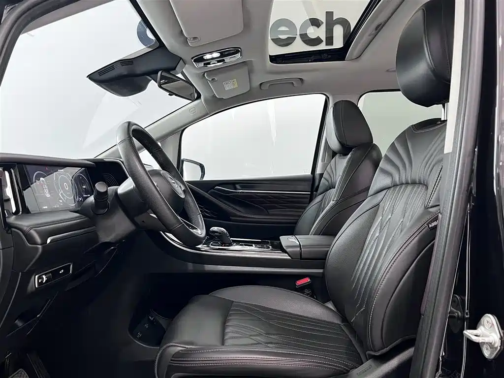 GAC Motor Trumpchi M8 2024 — фото 4