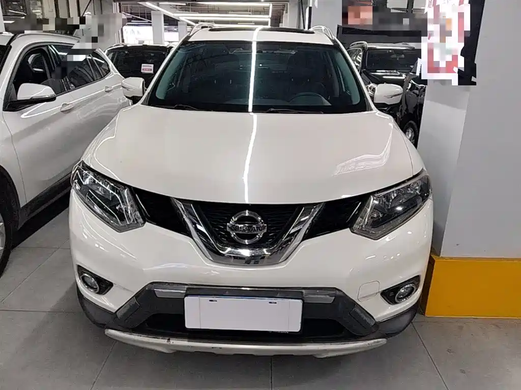 Nissan X-Trail 2015 — фото 3
