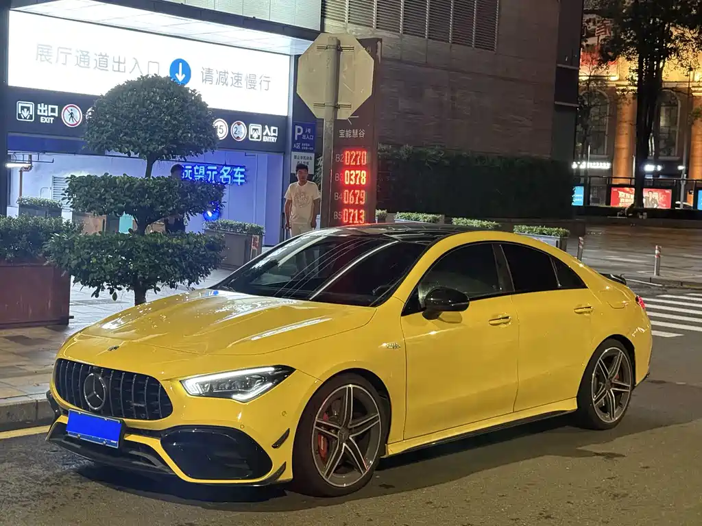Mercedes-Benz CLA AMG 2021