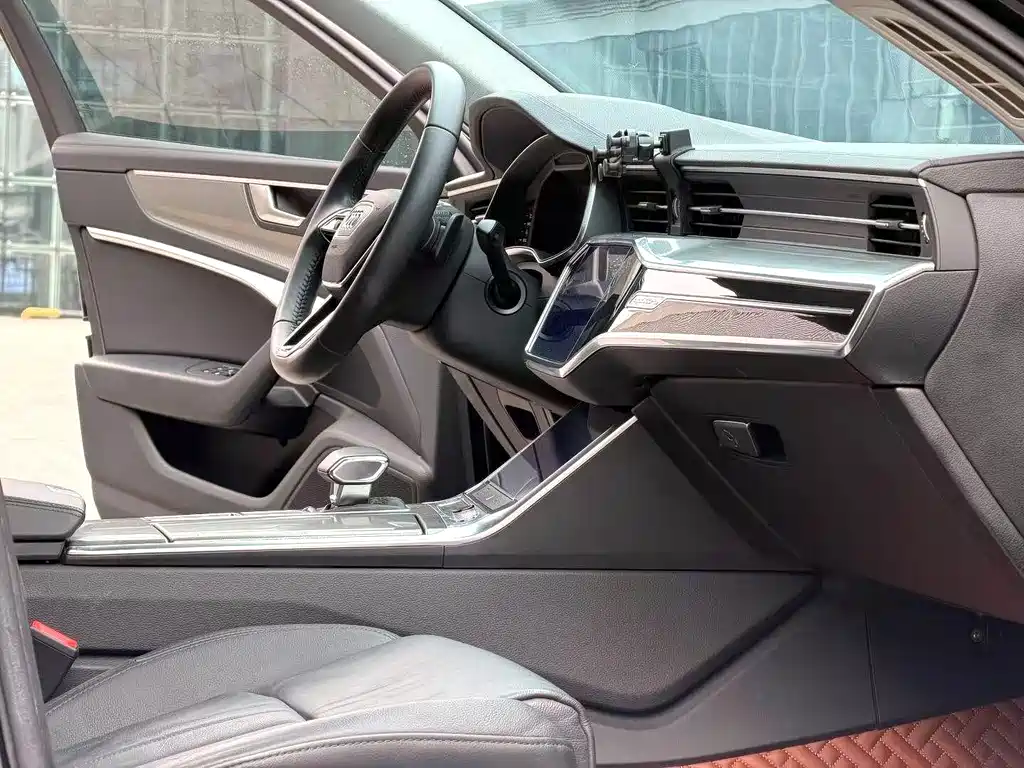Audi A6L 2019