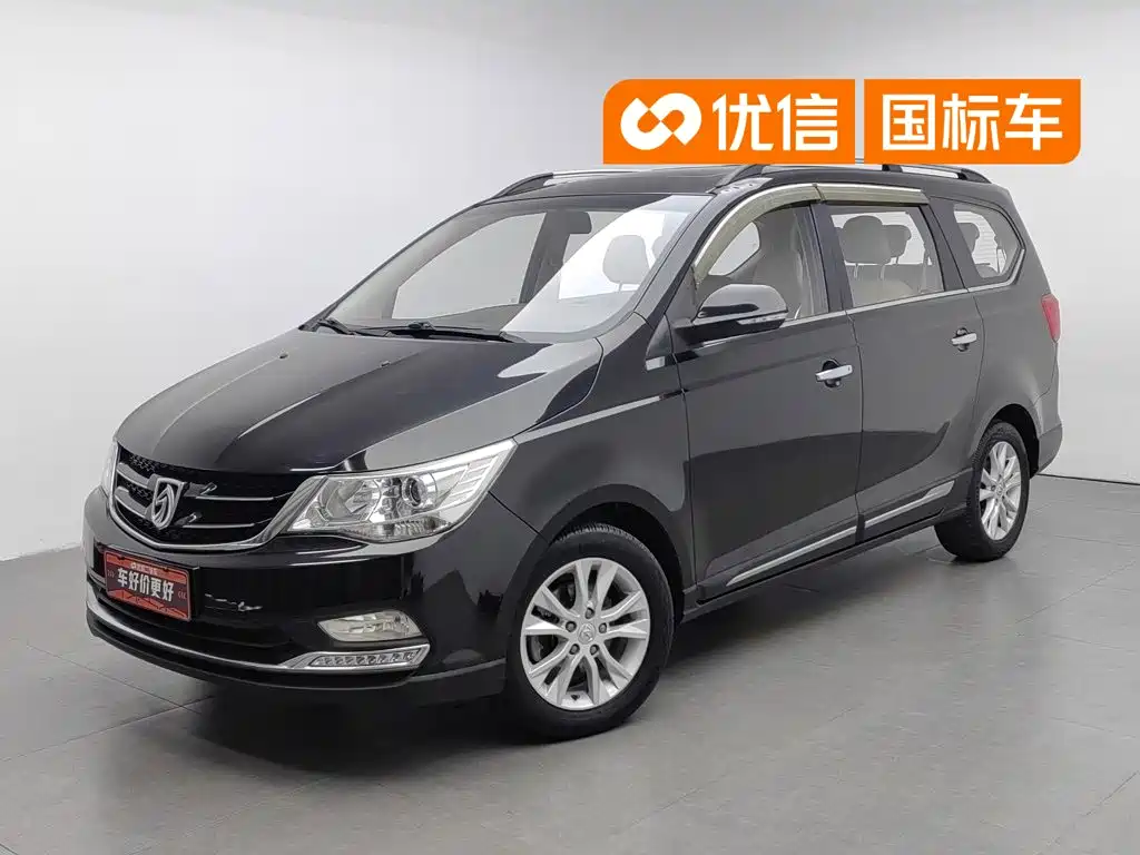 Baojun 730 2015