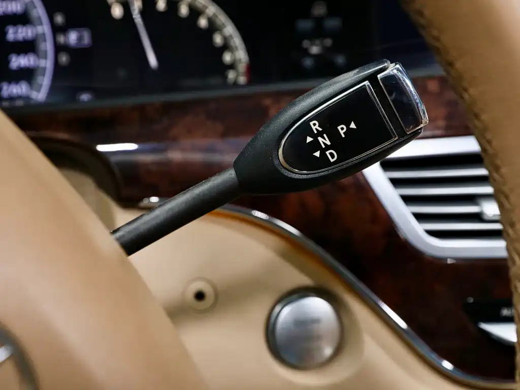 Mercedes-Benz S-Class 2008 — фото 12