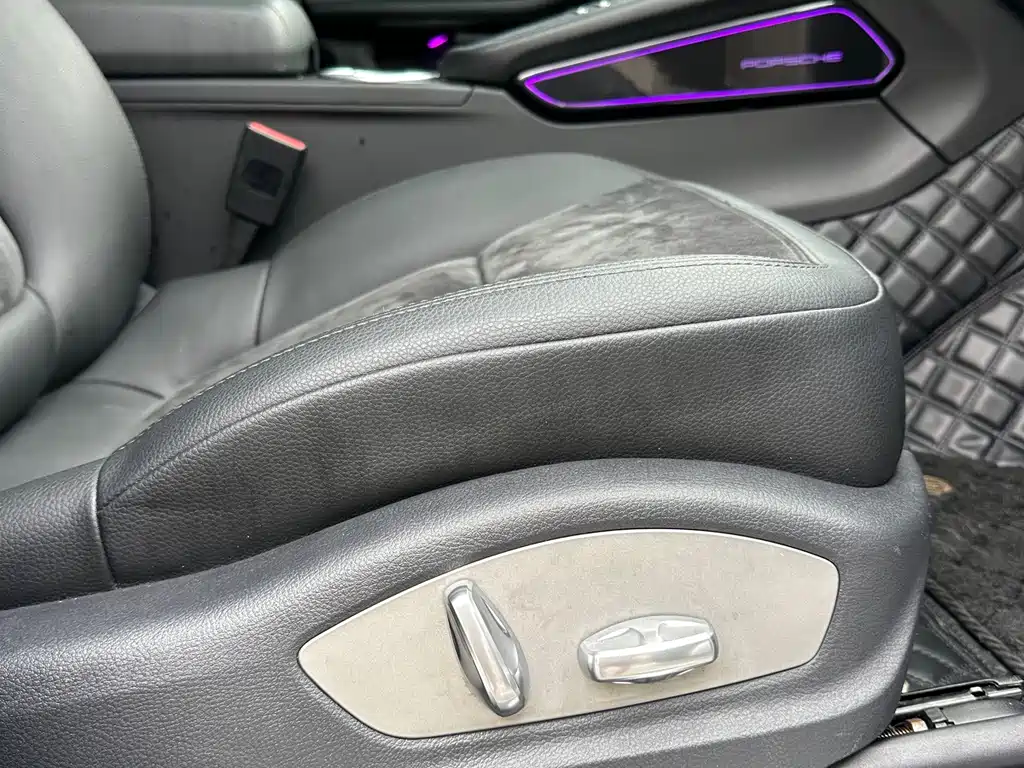 Porsche Macan 2015 — фото 13