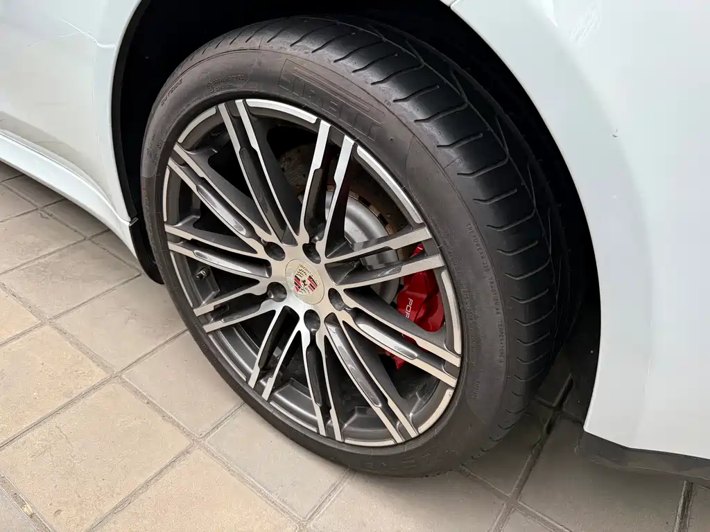 Porsche Panamera 2016 — фото 14